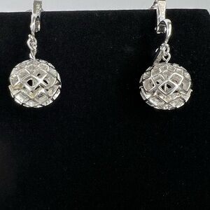 Vintage Trifari Silver Filigree Geometric Globe Drop Clip On Earrings